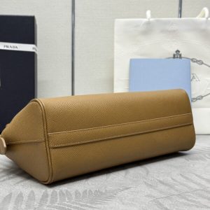 Replica Prada Large Saffiano Caramel - realistic designer-inspired fake bag