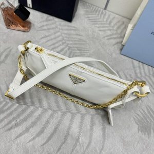 Replica Prada Re-Edition 2002 White - high-end fake designer purse