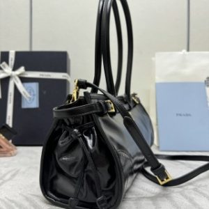 Replica Prada Black Leather bag - 1:1 designer replica handbag