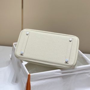 Replica Hermes Top Quality Replica Bag ShopWhite - near-authentic luxury replica handbag