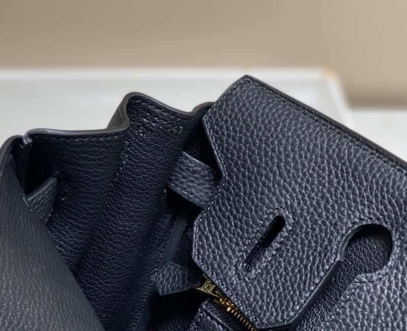 Replica Hermes Top Quality Replica Bag ShopBlack Gold - authentic-look luxury purse replica