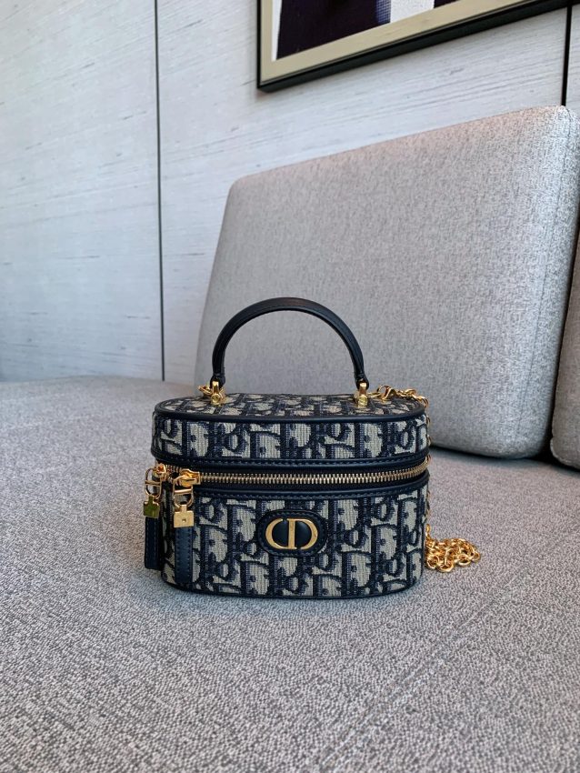 Replica Dior 30 Montaigne Vanity - elite superclone designer purse