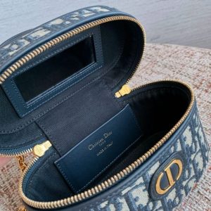 Replica Dior 30 Montaigne Vanity - authentic-look luxury purse replica