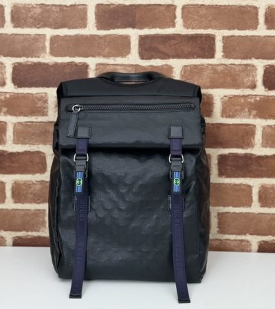 Replica Gucci Matte GG crystal Backpack - authentic-look luxury purse replica