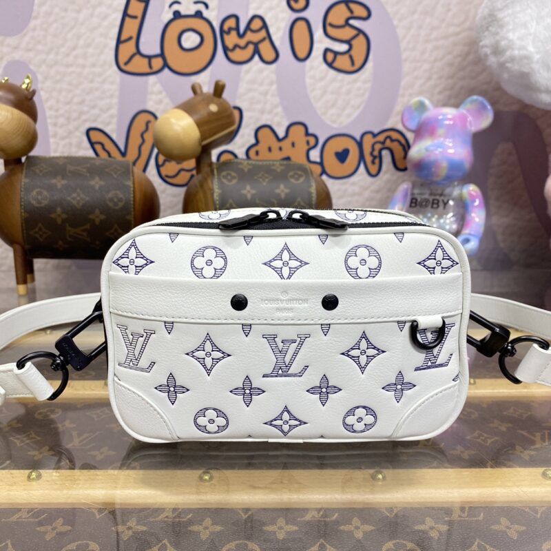 Replica Louis Vuitton Alpha Messenger White Canvas - high-end fake designer purse
