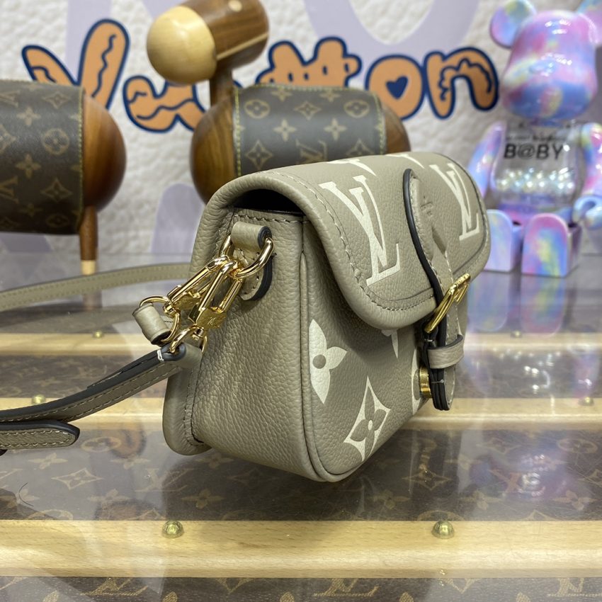Replica Louis Vuitton Nano Diane Beige - high-end fake designer purse