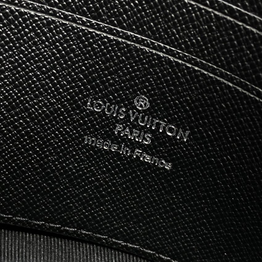 Replica Louis Vuitton Discovery Pochette - premium-grade designer purse dupe