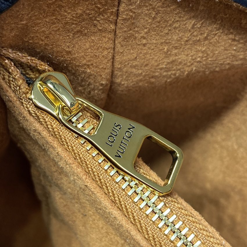 Replica Louis Vuitton Low Key Shoulder Black - best-selling designer handbag dupe