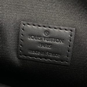 Replica Louis Vuitton Pilot Wearable Wallet Black - elite superclone designer purse