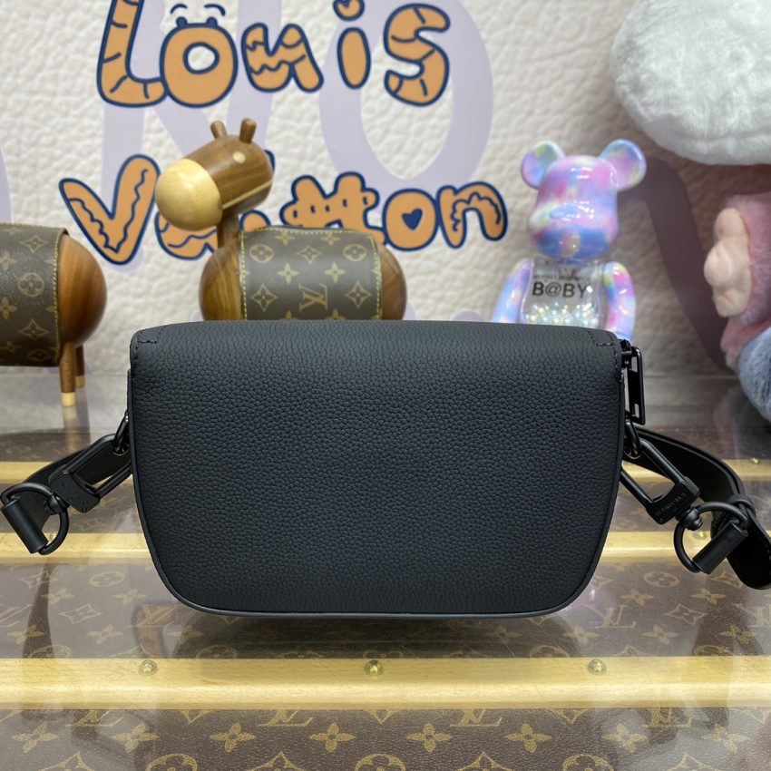 Replica Louis Vuitton Pilot Wearable Wallet Black - top-rated replica designer bag