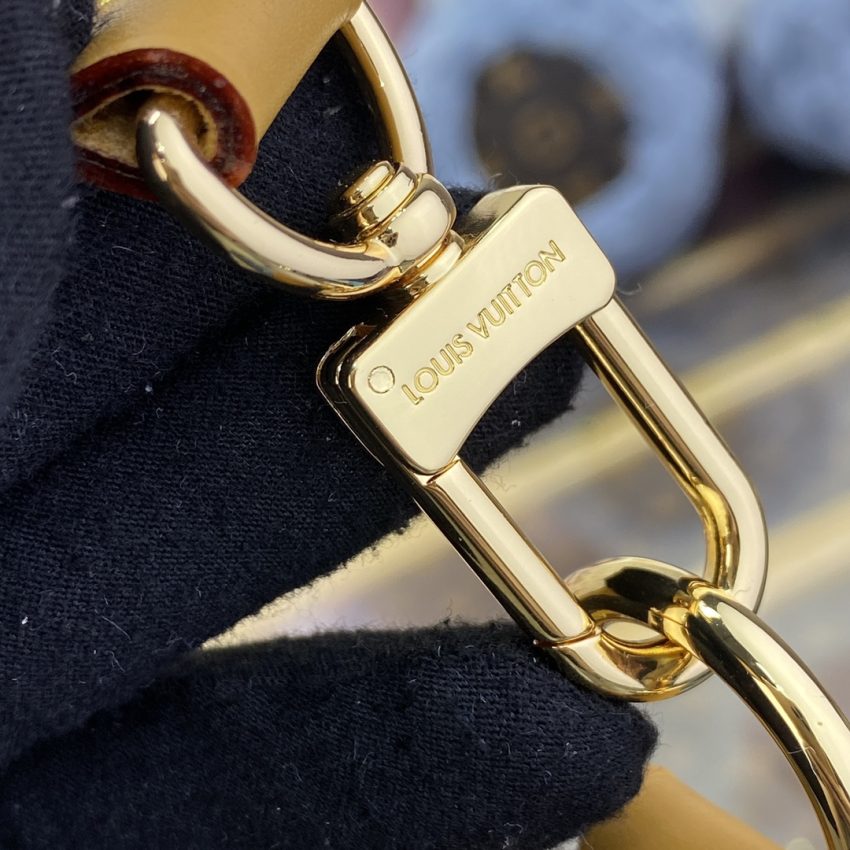 Replica Louis Vuitton Loop Denim - ultra-realistic fake designer tote