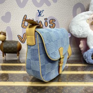 Replica Louis Vuitton Wearable Wallet Denim - authentic-look luxury purse replica