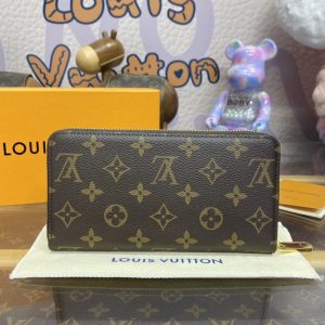 Replica Louis Vuitton Zippy Wallet Rabbit - best-selling designer handbag dupe