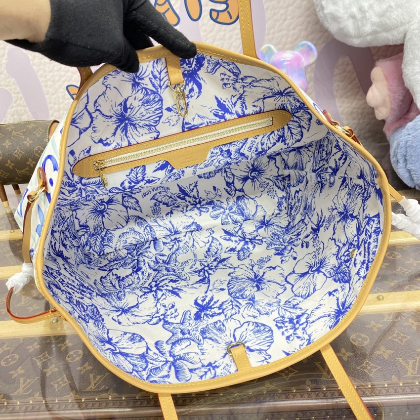 Replica Louis Vuitton Neverfull MM Bue - near-authentic luxury replica handbag