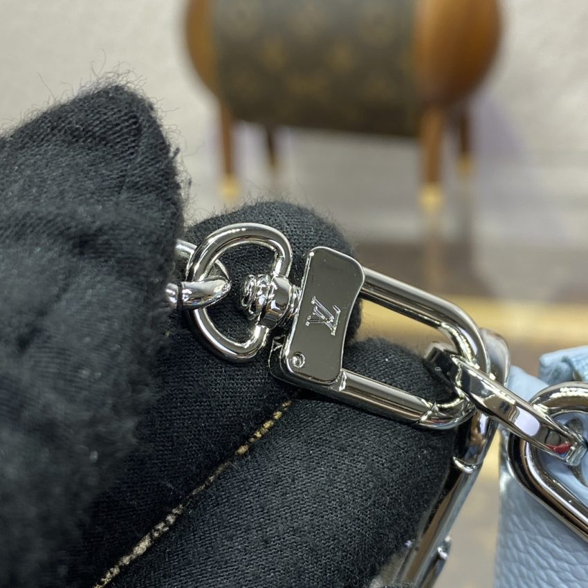 Replica Louis Vuitton Multi Pochette Accessoires Light Blue - high-end fake designer purse