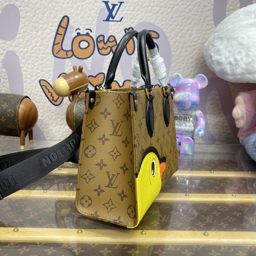 Replica LV OnTheGo PM Duck - premium 1:1 fake handbag model