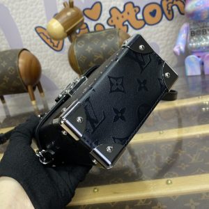 Replica Louis Vuitton Camera Box Black II - best-selling designer handbag dupe