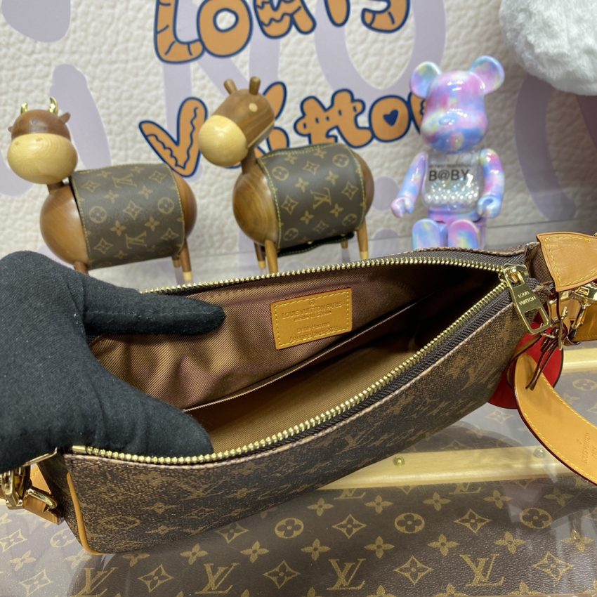 Replica Louis Vuitton Pochette Accessoires Bag - top-tier luxury replica shoulder bag