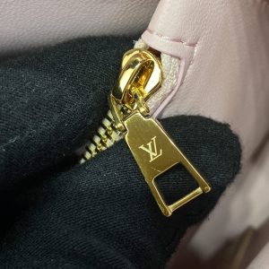 Replica Louis Vuitton Twist Golden - premium 1:1 fake handbag model