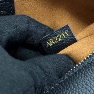 Replica Louis Vuitton Bumbag Low Key Black - authentic-look luxury purse replica