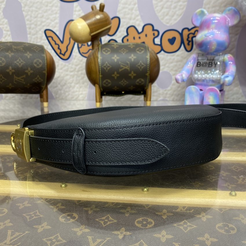 Replica Louis Vuitton Bumbag Low Key Black - near-authentic luxury replica handbag