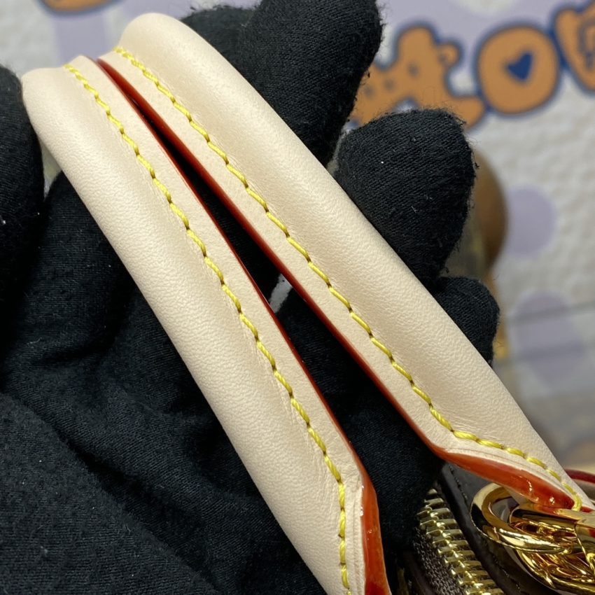 Replica Louis Vuitton Lockit BB - high-end fake designer purse