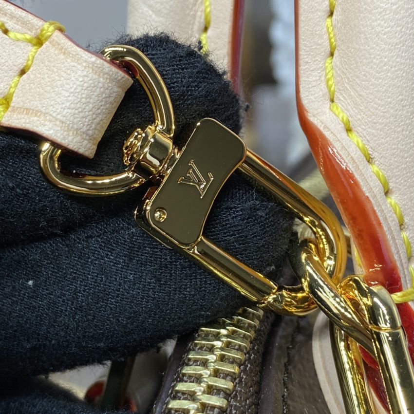 Replica Louis Vuitton Lockit BB - top-tier luxury replica shoulder bag