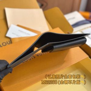 Replica Louis Vuitton Marco Wallet Black - best quality luxury bag dupe