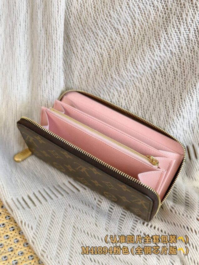 Replica Louis Vuitton Zippy Wallet Brown&Pink - realistic designer-inspired fake bag
