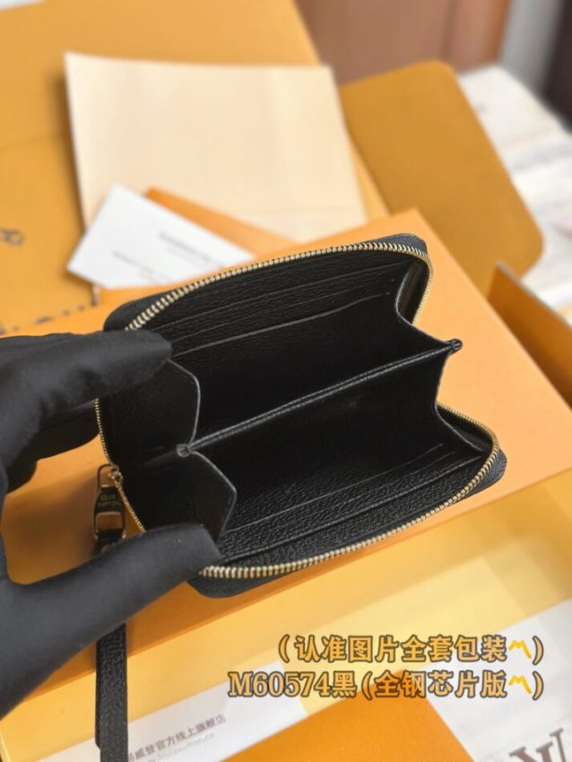 Replica Louis Vuitton Zipper Coin Purse Black - high-end fake designer purse