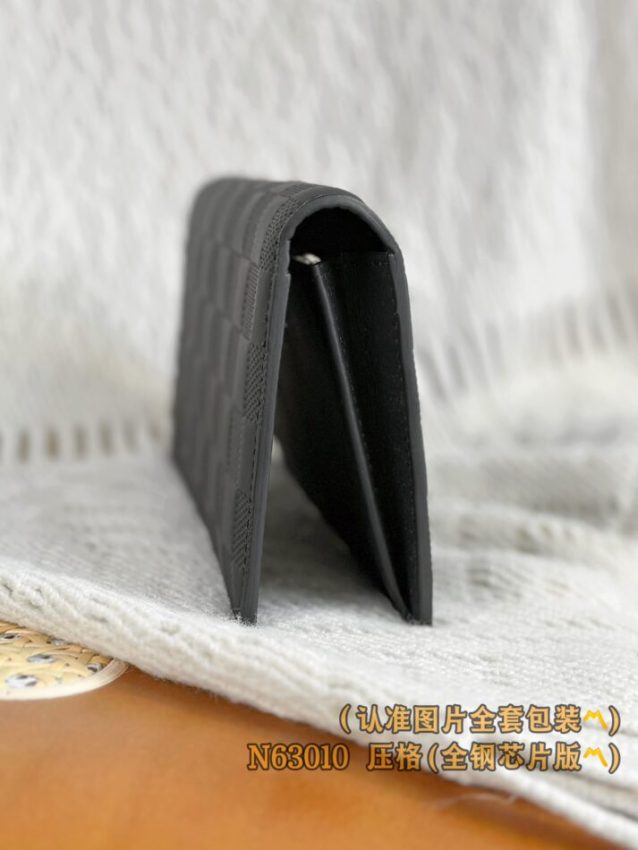 Replica Louis Vuitton Brazza Wallet Black Grid - best quality luxury bag dupe