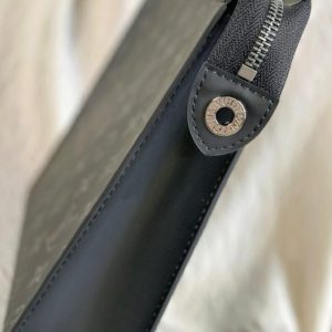 Replica Louis Vuitton Pochette Voyage Black - near-authentic luxury replica handbag