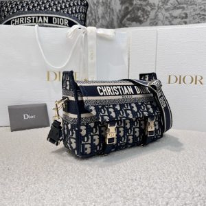 Replica Dior Camp Oblique Embroidery - authentic-look luxury purse replica