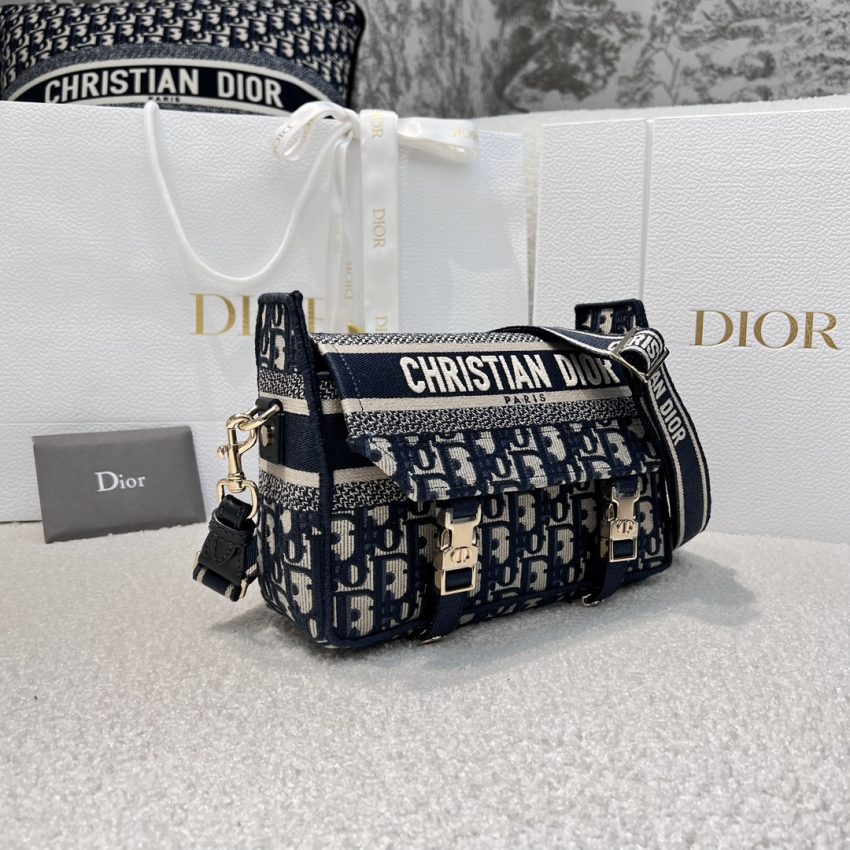 Replica Dior Camp Oblique Embroidery - authentic-look luxury purse replica