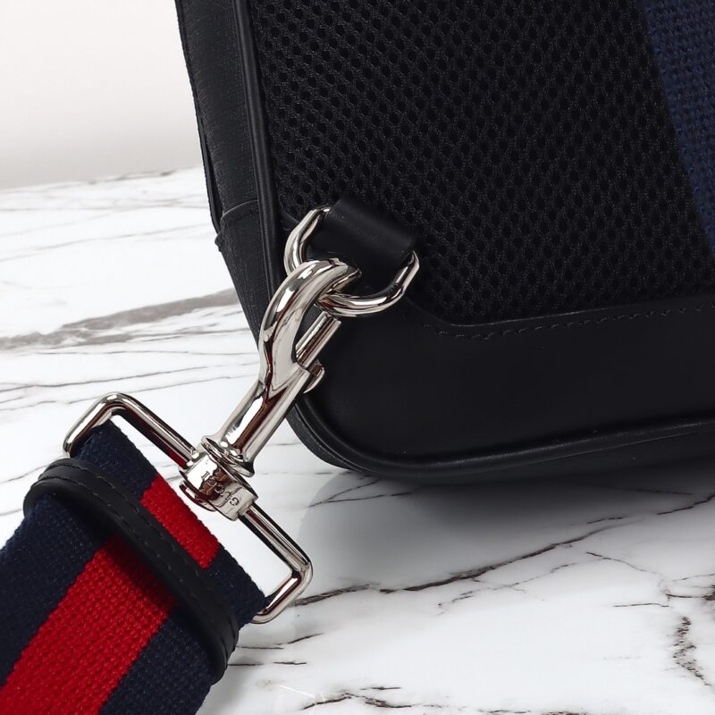 Replica Gucci Supreme Sling Bag Black - top-tier luxury replica shoulder bag