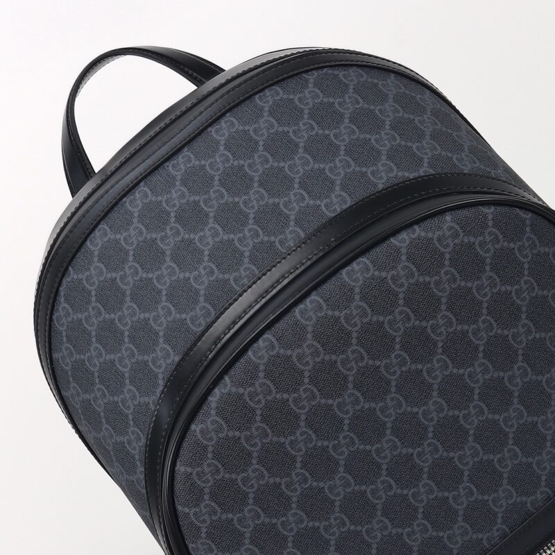 Replica Gucci GG Supreme Large Backpack - ultra-realistic fake designer tote