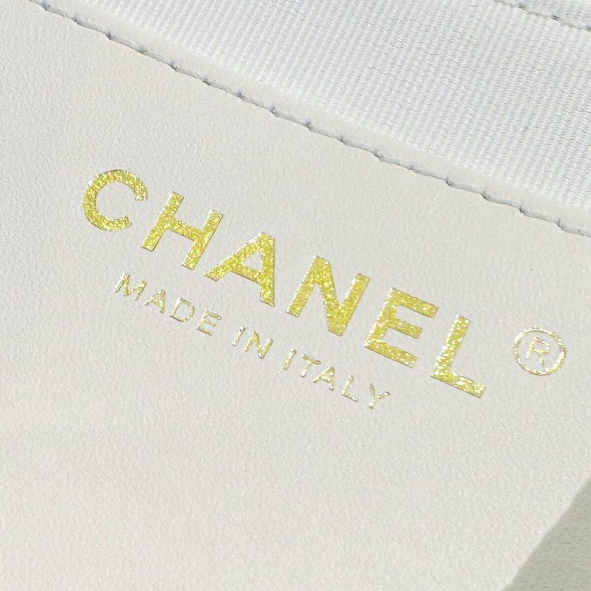 Replica CHANEL 19 Mini Flap White Bag - realistic designer-inspired fake bag