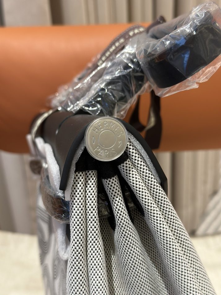 Replica Hermes Herbag 31cm Circuit Black - authentic-look luxury purse replica