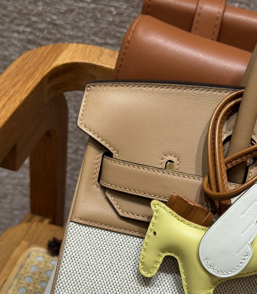 Replica Hermes Top Quality Replica Bag ShopChai Brown - top-tier luxury replica shoulder bag