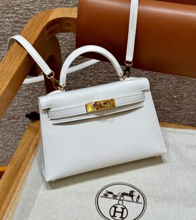 Replica Hermes Kelly Brown Epsom Blanc - near-authentic luxury replica handbag