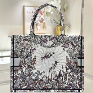Replica Dior Tote Book Sun flower winter - high-accuracy replica luxury purse