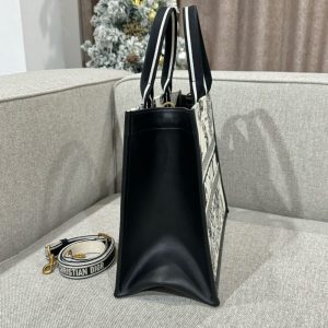Replica Dior Tote Book Constilation - top-tier luxury replica shoulder bag