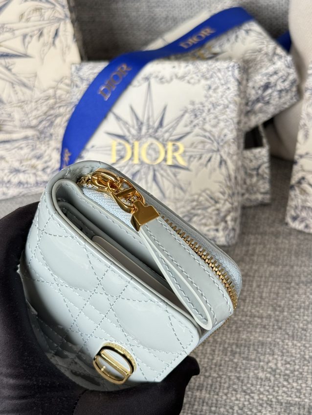 Replica Dior Caro Patent Wallet - top-tier luxury replica shoulder bag