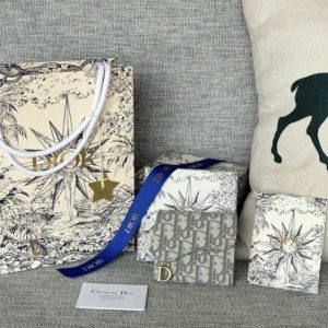 Replica Dior Saddle Wallet - best-selling designer handbag dupe