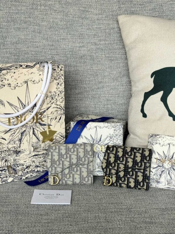 Replica Dior Saddle Wallet - high-quality designer bag clone