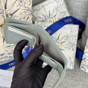 Replica Dior 30 Montaigne Wallet - top-tier luxury replica shoulder bag