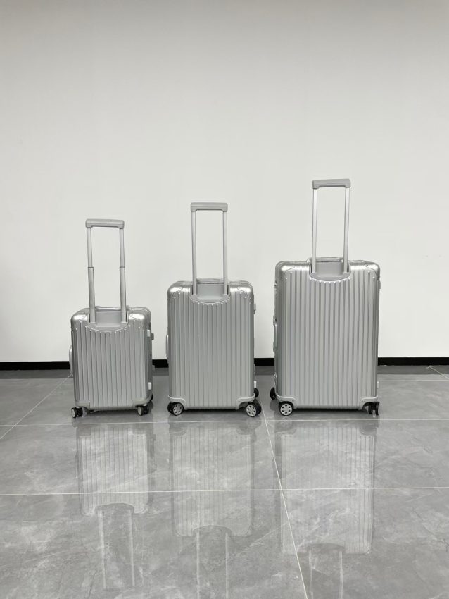 Replica Rimowa Original Suitcase Silver - high-accuracy replica luxury purse