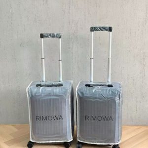 Replica Rimowa Business Suitcase - ultra-realistic fake designer tote