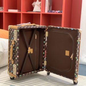 Replica Louis Vuitton Suitcase - ultra-realistic fake designer tote