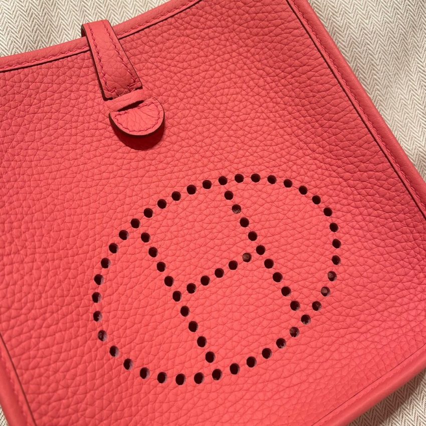 Replica Hermes Evelyne II TPM Red - high-end fake designer purse